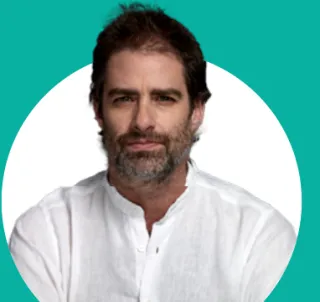 Portrait of José Andrés Murillo, philosopher and director of the Fundación para la Confianza.